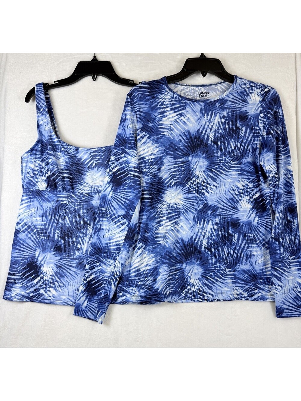 Lands End Tankini Top 12 Underwire Square Neck Rash Guard Swim Lot Blue